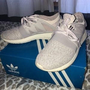 Adidas Tubular Viral
